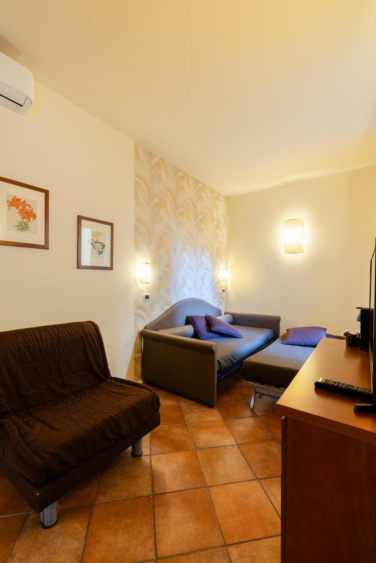 Residence Villa Firenze Alassio Bagian luar foto