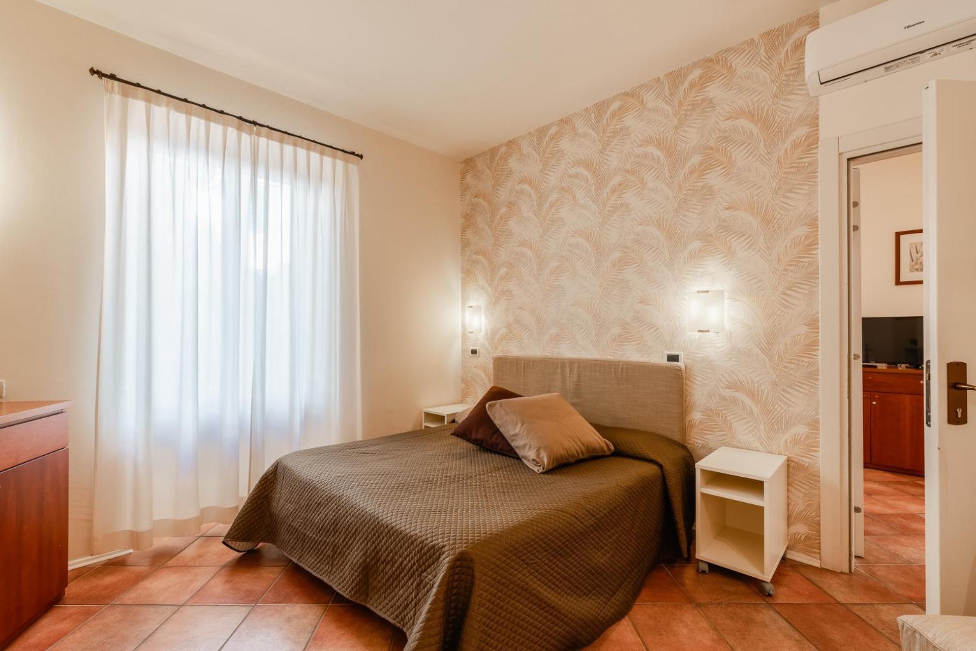 Residence Villa Firenze Alassio Bagian luar foto
