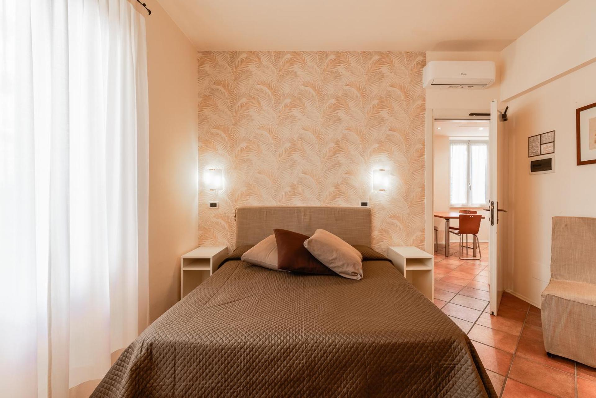 Residence Villa Firenze Alassio Bagian luar foto