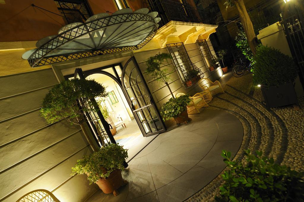 Residence Villa Firenze Alassio Bagian luar foto